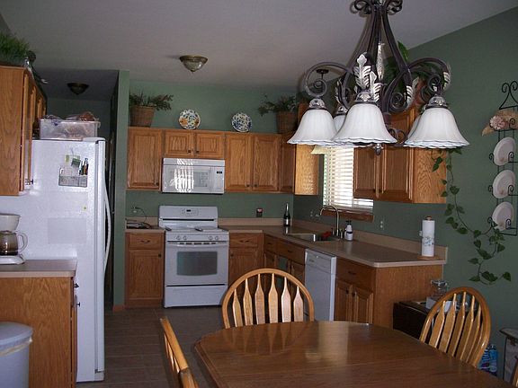 2nd image of 31769 Lavender Dr