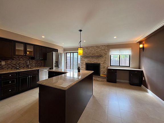3rd image of 1145 Father Capodanno Blvd