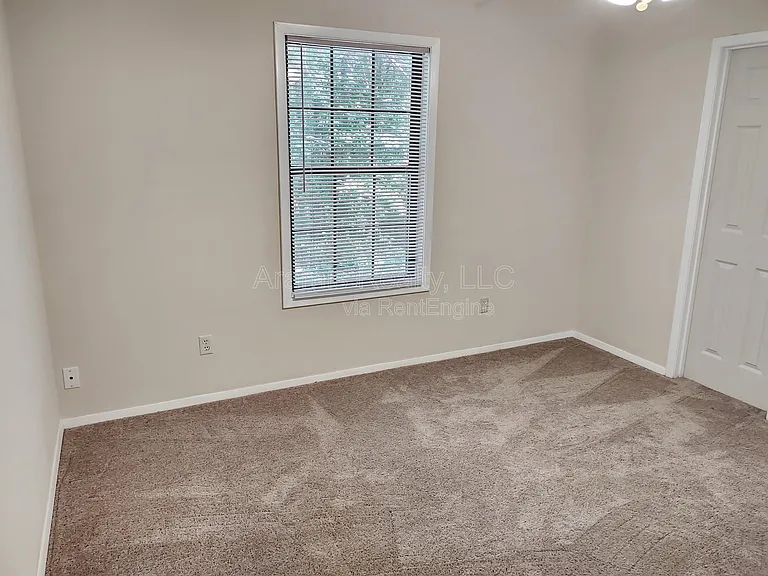 3032 Destin Cir — Photo 14