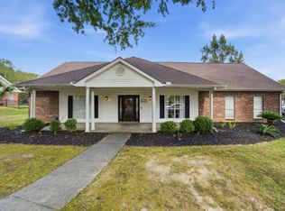 210 Greenwood Pl, Hattiesburg, MS 39402
