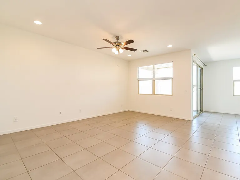 5630 W Notch Hill Rd — Photo 5