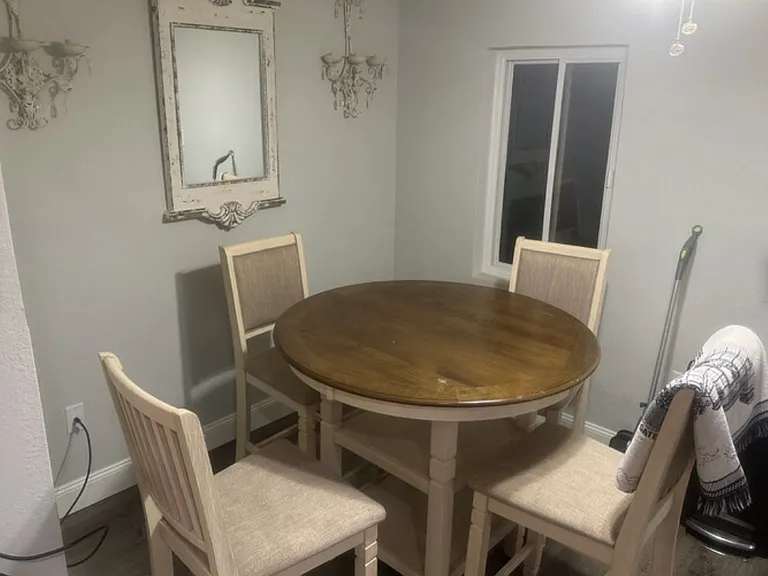 203 Alonzo Ct — Photo 4