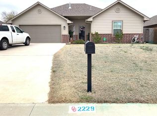 2229 Bent Tree Rd, Shawnee, OK 74804