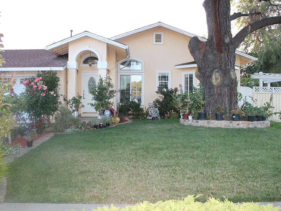 Front facing S. Blaney Ave. It is a corner lot giving extra parking space.