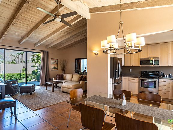 3rd image of 851 N Calle De Mimosas
