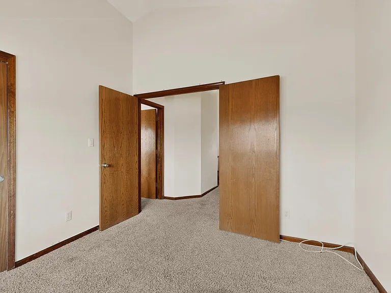 8908 Henriette Wyeth Dr NE — Photo 31
