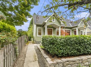 2567 NW Raleigh St, Portland, OR 97210