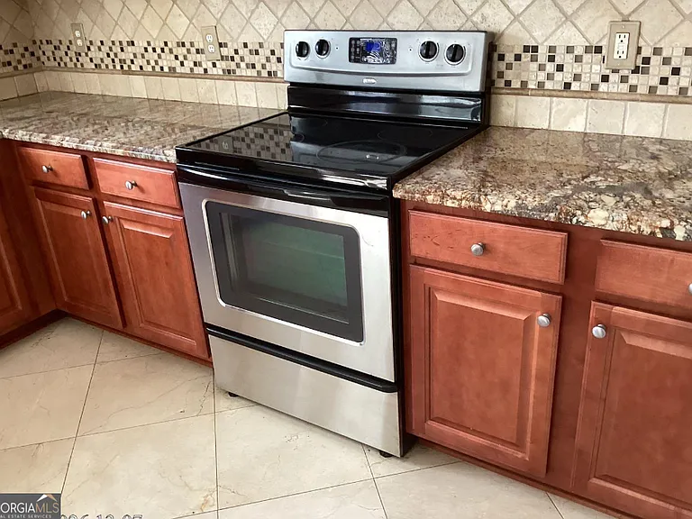 5235 Cactus Cove Ln — Photo 9