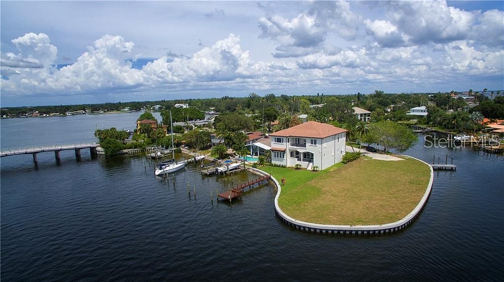 3200 Bayou Placido Blvd NE, Saint Petersburg, FL 33703 Zillow