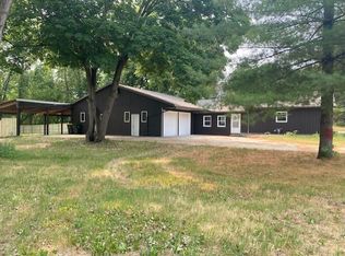 217 Bridge St, Mazomanie, WI 53560