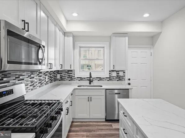 816 N Belnord Ave, Baltimore, MD 21205