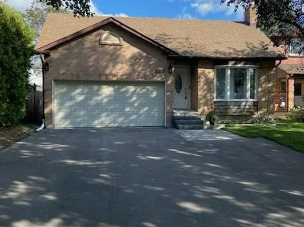 887 Lavis Ct, Oshawa, ON L1K 1W1