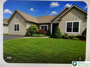 1110 Morning Star Dr, Allentown, PA 18106