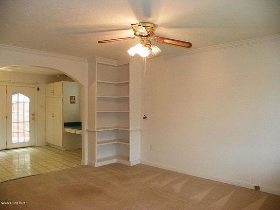 4th image of 8301 Seaforth Dr