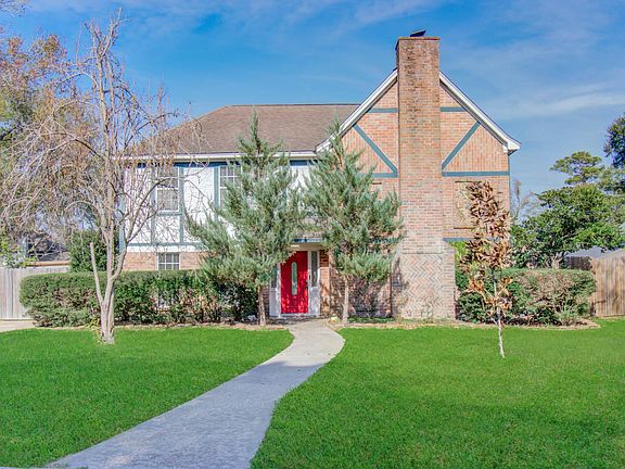 3rd image of 5519 Coon Tree Ct