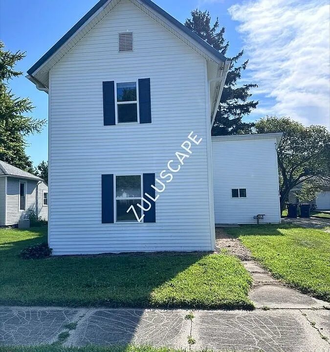 216 S Academy Ave