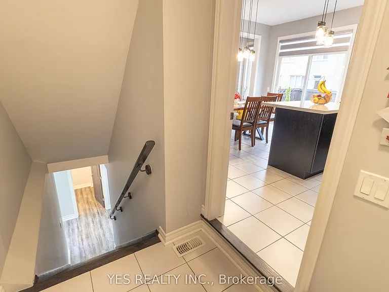 34 Newhouse Blvd — Photo 40