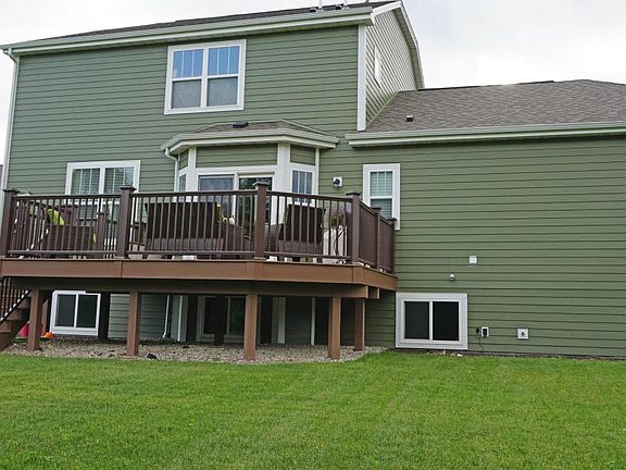 5th image of N117W17780 Augusta Ct