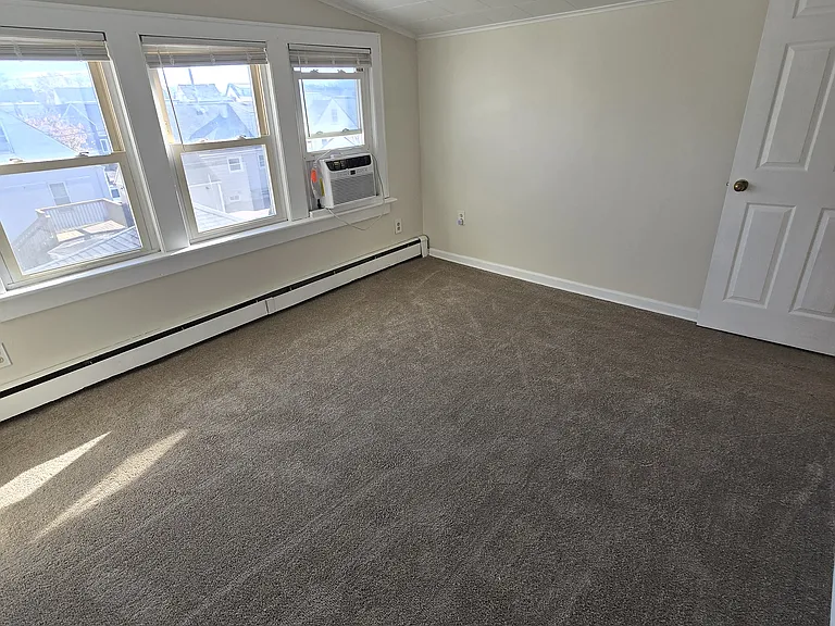 32 Ligham St #2 — Photo 10