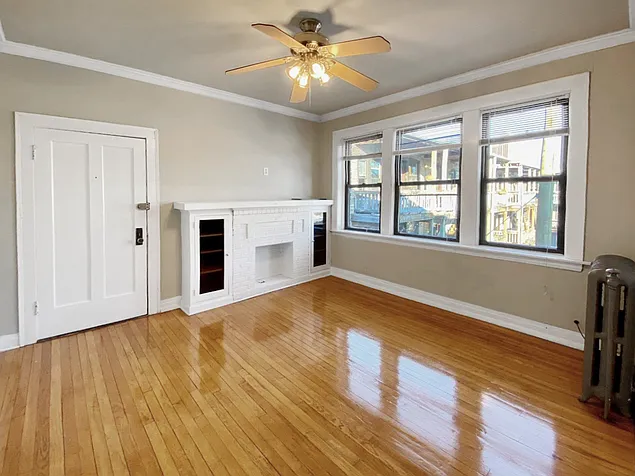 2119 W North Ave #3R — Photo 1