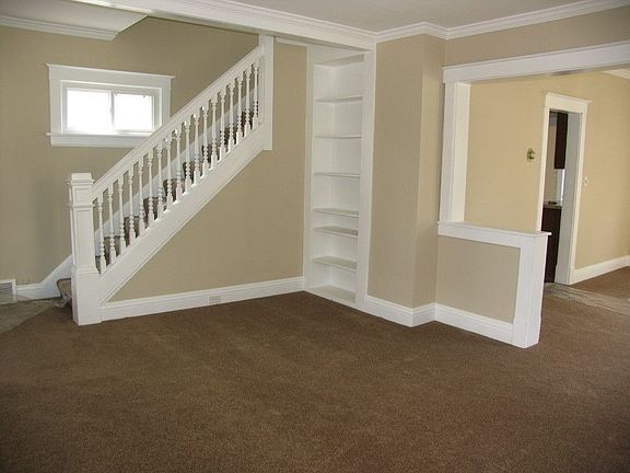 2nd image of 18408 Sloane Ave