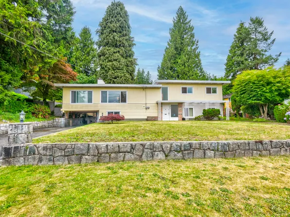 3028 Starlight Way, Coquitlam, BC V3C 3P6