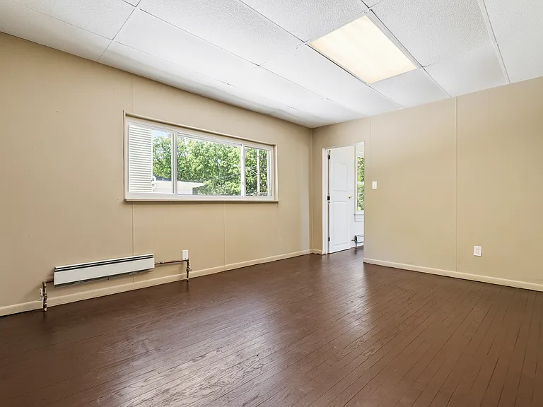 15 Shaw Avenue_12_06102026