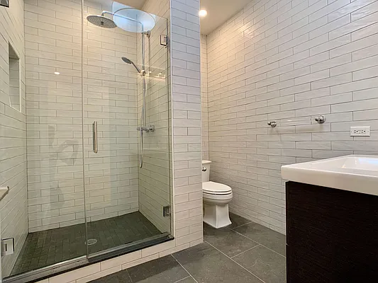 Rented by Building Equity Real Estate LLC | media 34