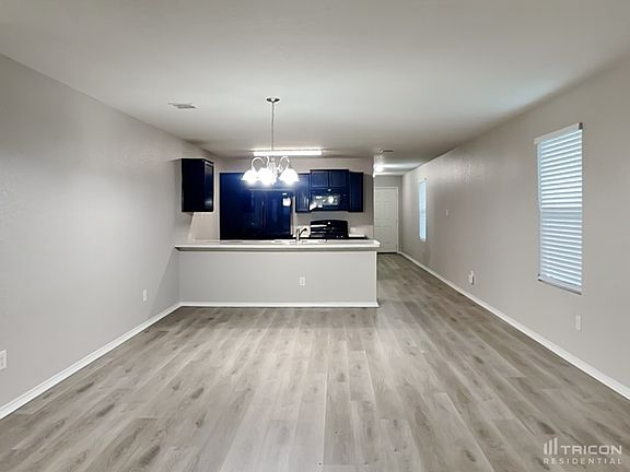 4th image of 7409 Summer Blossom Ct