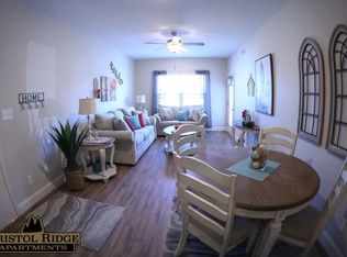 Bristol Ridge Apartments, Clarksville, TN 37043