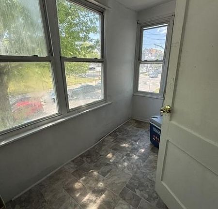 2nd image of 343 7Th Ave W