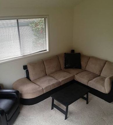bedroom 2 or office