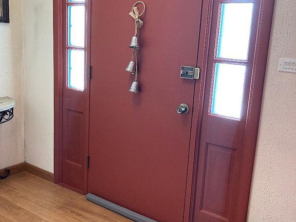 4th image of 8151 N Carrolton Ct