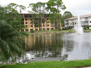 5849 Park St N APT 204, Saint Petersburg, FL 33709