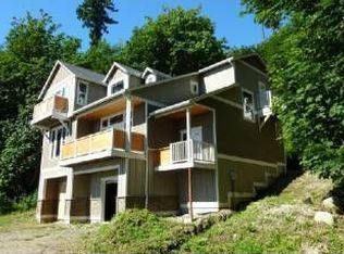 2235 NE Castle Dr, Poulsbo, WA 98370