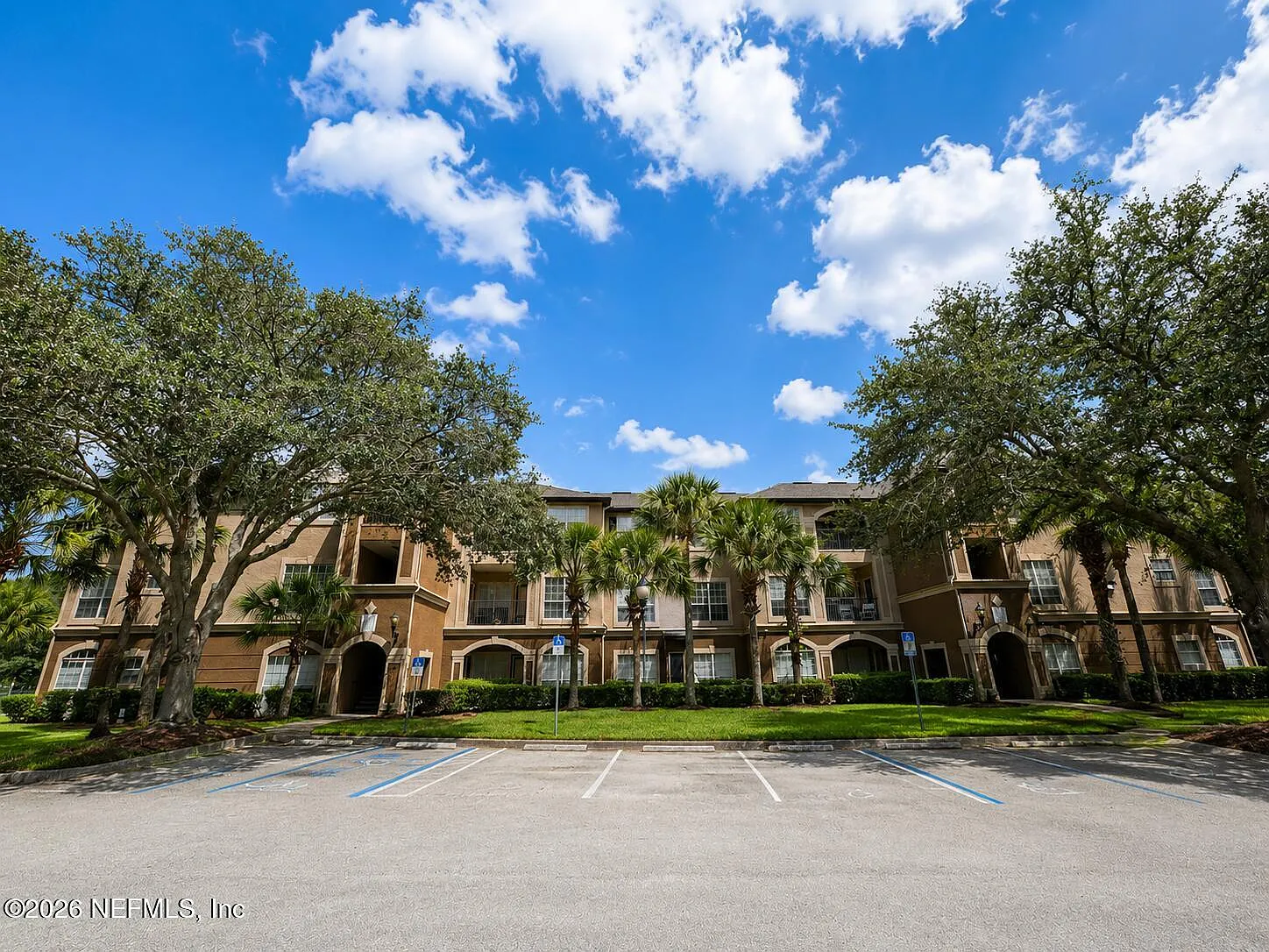 2 bed, 2.0 bath, 1192 sqft, $1,500 — Photo 1