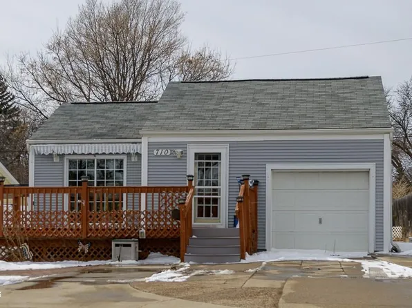 710 N 13th St, Bismarck, ND 58501