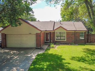 2116 Longmeadow St, Denton, TX 76209