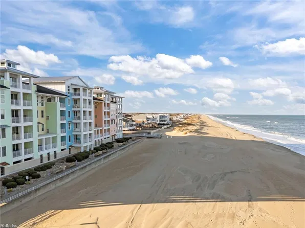 3738 Sandpiper Rd APT 414B, Virginia Beach, VA 23456