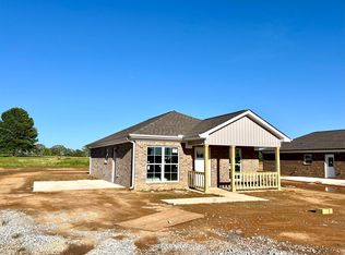 12548 Sommers Rd, Athens, AL 35611