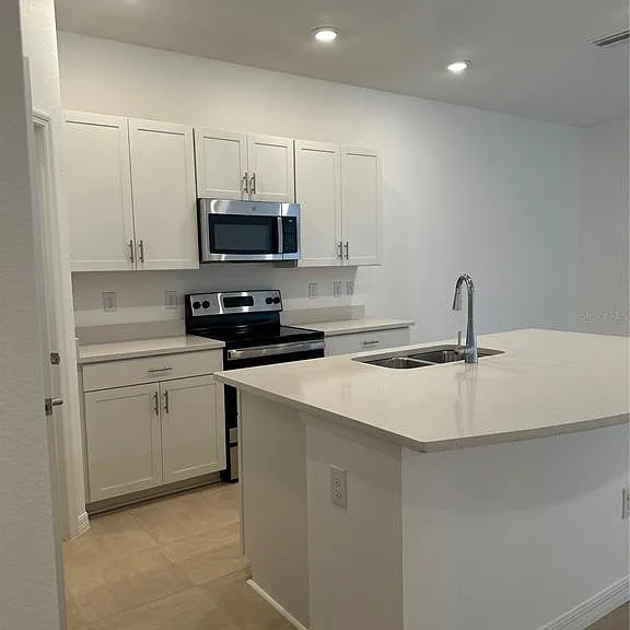 2358 Paravane Way — Photo 11