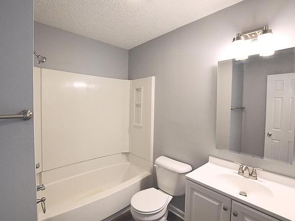 4th image of 4361 Falcon Creek Blvd