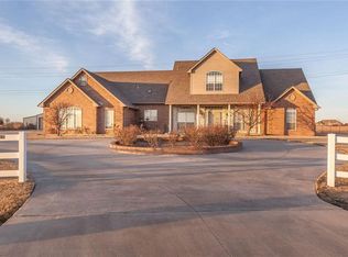 13130 SW 13th St, Yukon, OK 73099