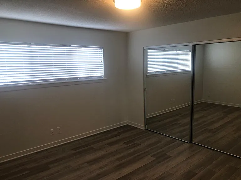 4515 Jefferson St #2 — Photo 11