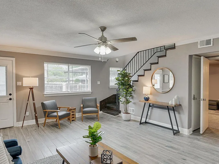 11259 Drummond Dr — Photo 10