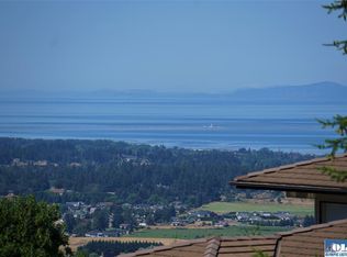 000 Ravens Ridge Rd, Sequim, WA 98382