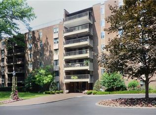201 Grant St APT 502, Sewickley, PA