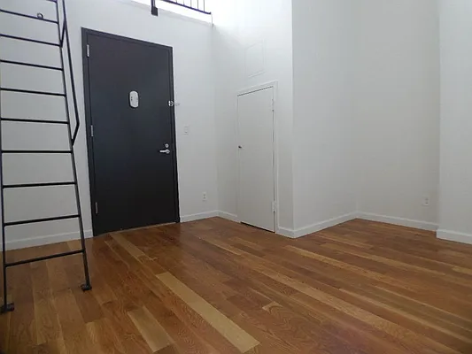 Rented by Zumper Inc | media 34