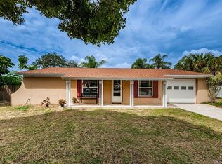1408 Calumet Ct, Tarpon Springs, FL 34689