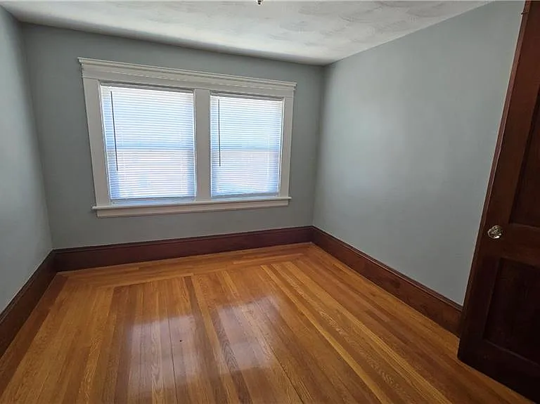 28 Crawford St — Photo 10